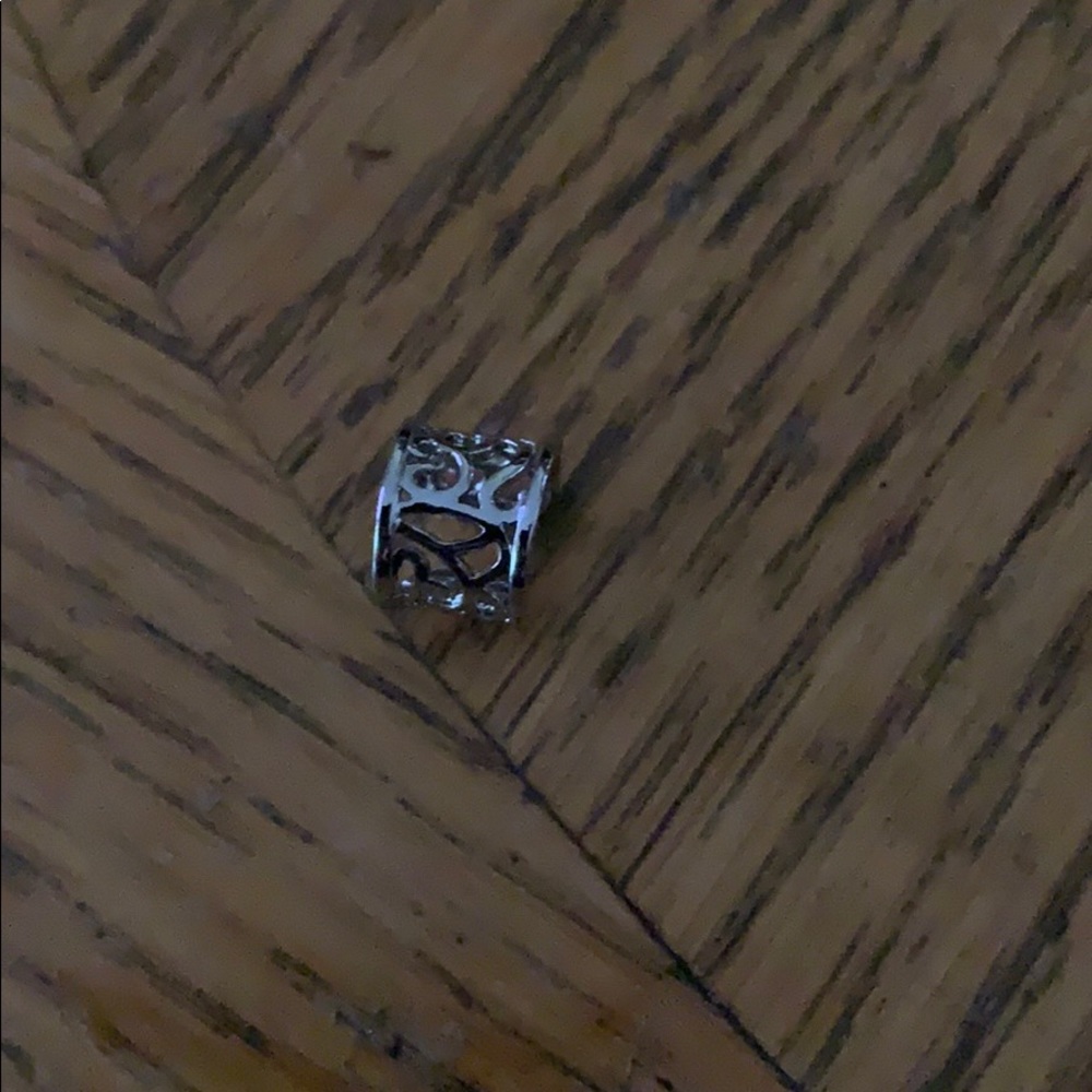 Ear cuff - Picture 2 of 3